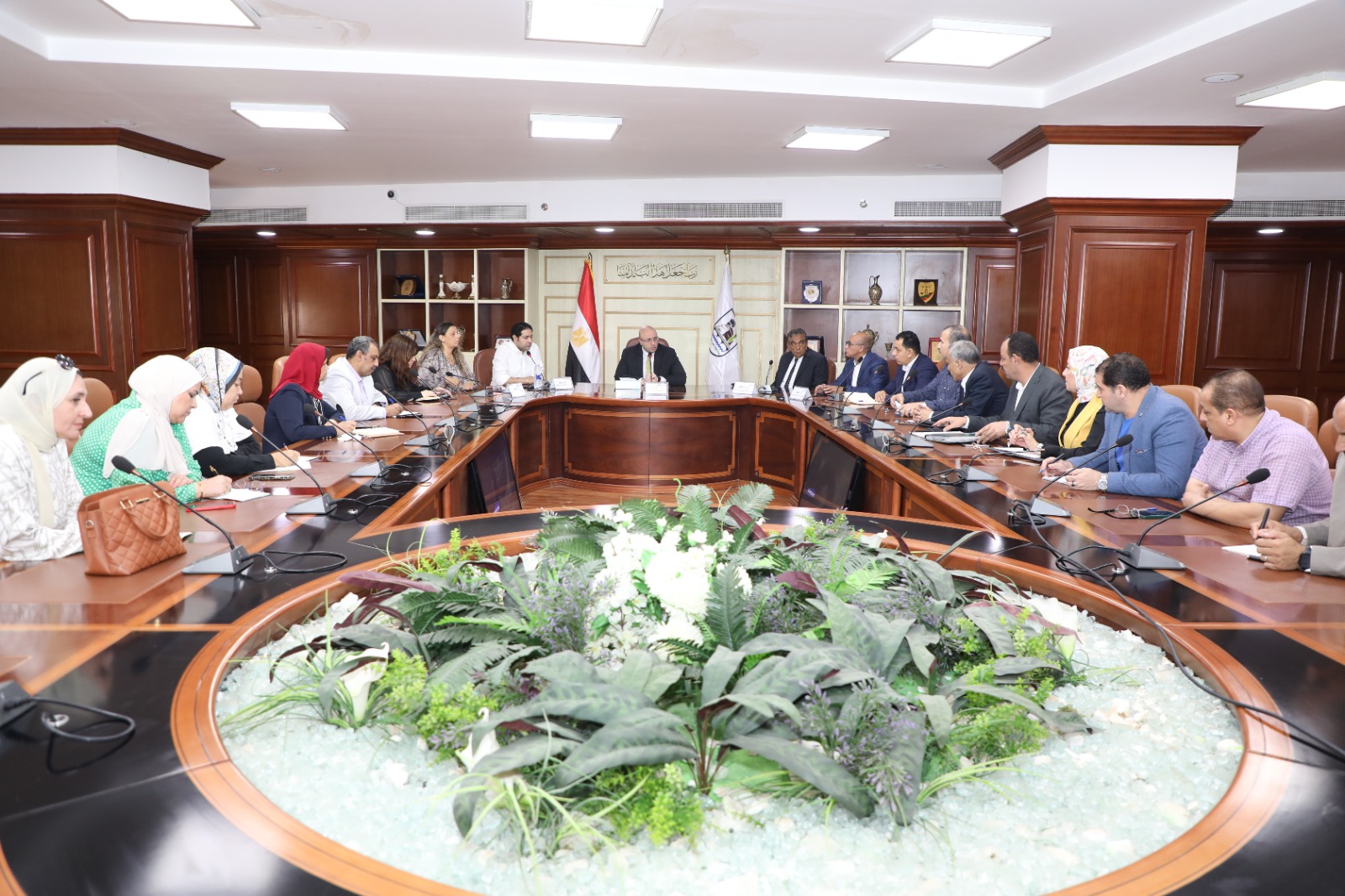 المحافظة تتأهب لاستضافة مهرجان النباتات الطبية والعطرية